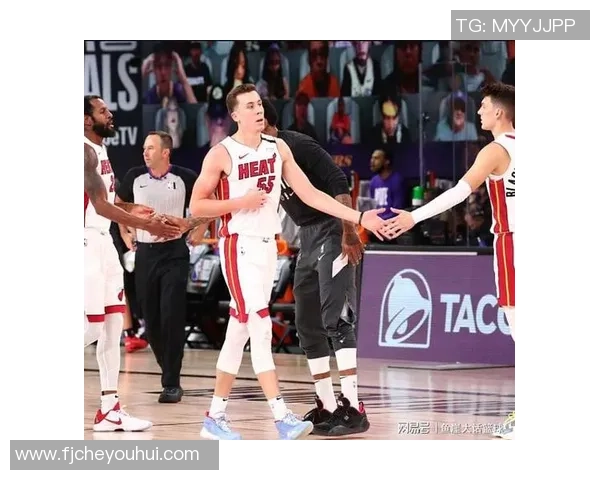 勇士与猛龙G5第四节激战回顾关键时刻与精彩瞬间全解析